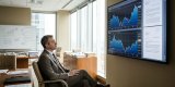 Variable Hedge-Quoten bei schwankenden Auftragseingängen: Praxisleitfaden für Finanzverantwortliche